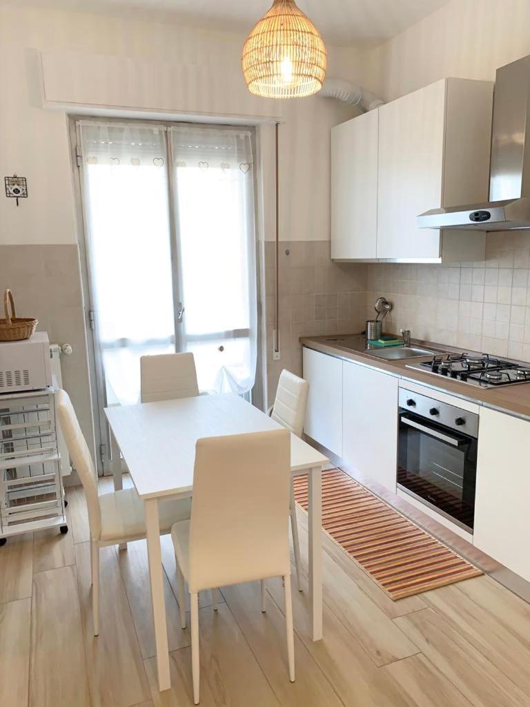 Casa Di Elisa Apartment Savona Luaran gambar