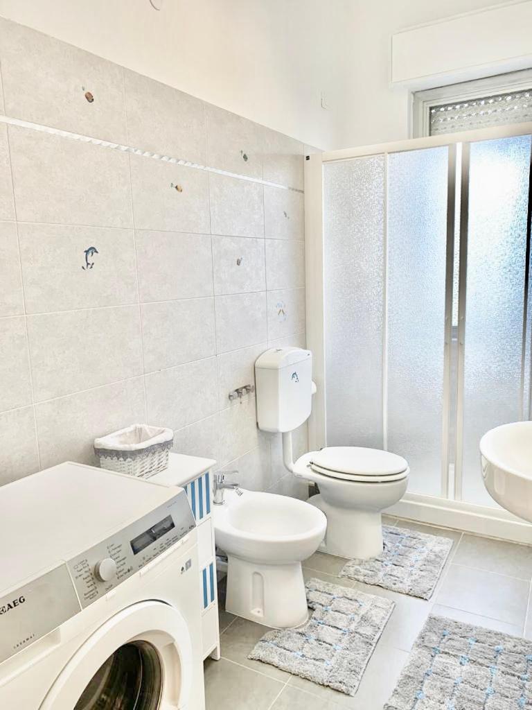 Casa Di Elisa Apartment Savona Luaran gambar